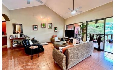 VENTA CASA EN ALTOS DEL MARIA  CV