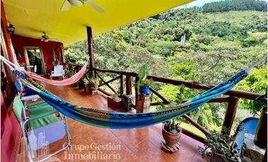 VENTA CASA EN ALTOS DEL MARIA  CV