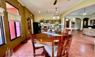 VENTA CASA EN ALTOS DEL MARIA  CV