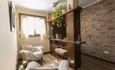 Casa Cuatro Dormitorios Dos Baños Y Local Comecial En Esquina