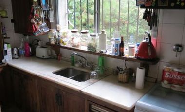 Importante Chalet con gran lote parquizado en zona recidencial