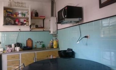 vENTA CASA TRE AMBIENTES
