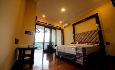 Villa Daerah Ciumbuleuit Bandung Jauh Dari Kebisingan Bagus Buat Investasi