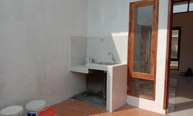 Rumah Mewah Serasa Villa Harga Terjangkau