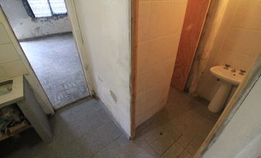 CASA · 5 amb · departamento y local · esquina N°1