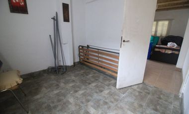 CASA · 5 amb · departamento y local · esquina N°1