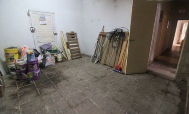 CASA · 5 amb · departamento y local · esquina N°1