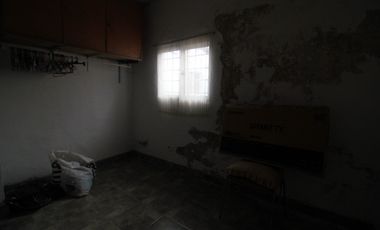 CASA · 5 amb · departamento y local · esquina N°1