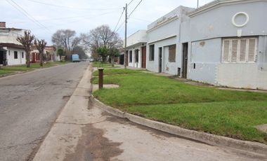 CASA · 5 amb · departamento y local · esquina N°1