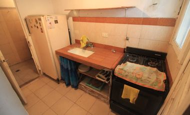 CASA · 5 amb · departamento y local · esquina N°1