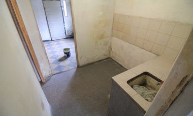 CASA · 5 amb · departamento y local · esquina N°1