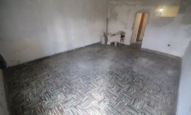 CASA · 5 amb · departamento y local · esquina N°1