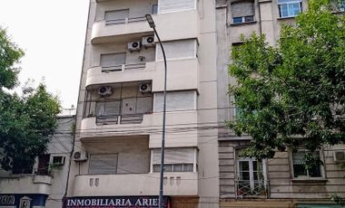 Departamento en Alquiler de 3 Ambientes con Balcón al Frente en Palermo