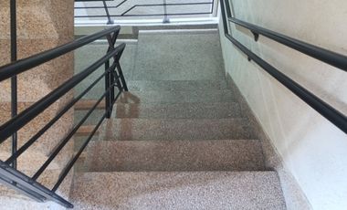apartamento en arriendo en arboleda  algarrobo piso 3 sin ascensor. Cod A13616