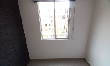 apartamento en arriendo en arboleda  algarrobo piso 3 sin ascensor. Cod A13616