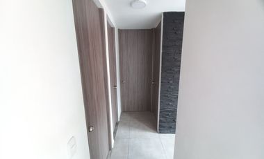 apartamento en arriendo en arboleda  algarrobo piso 3 sin ascensor. Cod A13616