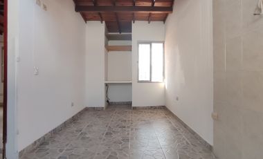 casa en venta en villa antigua. Cod V30110