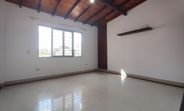 casa en venta en villa antigua. Cod V30110