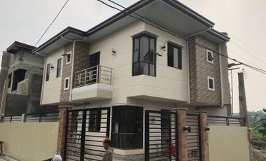 Worth 9.950M Single Attached for Sale in West Fairview, QC - Rey Samaniego