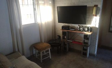 LOTE DE 10 X 30 CON 2 CASAS A RECILCAR