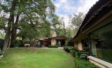 CASA EN VENTA  Y RENTA EN BOSQUES DE LAS LOMAS