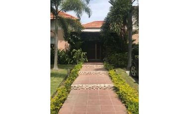 Se Vende Hermosa Casa de Playa en Río Hato Villas de Decameron