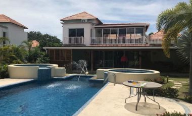 Se Vende Hermosa Casa de Playa en Río Hato Villas de Decameron