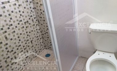 VENTA DE CASA REMODELADA EN COLINAS DEL SUR