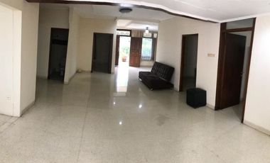 Rumah Bagus Ada Pool 1 Lantai Di Gaharu Cipete