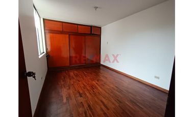 Alquiler Lindo Y Espacioso Departamento En Valle Hermoso Surco