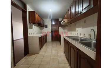 Alquiler Lindo Y Espacioso Departamento En Valle Hermoso Surco