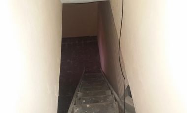 PH FRENTE EN OCHAVA A METROS DE ESTACIÓN SUÁREZ, LIVING CON COCINA INTEGRADA, AMPLIA HABITACIÓN CON PLACARD Y BAÑO CON DUCHA