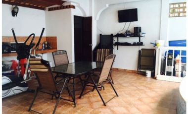 VENTA - PRADERAS DE SAN ANTONIO - 3 REC. 2 BAÑOS + CBE