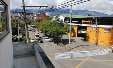 Casa comercial o vivienda en Arriendo Envigado Sector La Paz