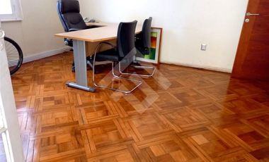 Casa en Venta en Lyon con Carlos Antunez