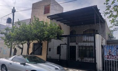 Casa en Venta en la Colonia Insurgentes, Guadalajara