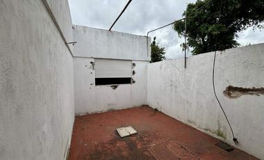 Departamento Tipo Casa en venta en Quilmes Oeste