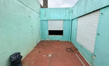 Departamento Tipo Casa en venta en Quilmes Oeste