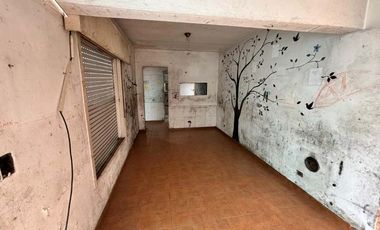 Departamento Tipo Casa en venta en Quilmes Oeste