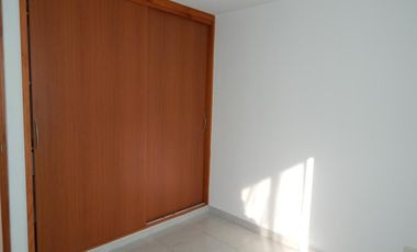 apartamento en arriendo/venta en los cusules. Cod V83115