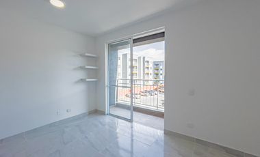 SE ALQUILA APARTAMENTO TERCER PISO CIUDAD DEL VALLE. Cod A10934