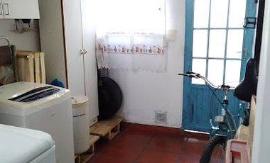 Departamento Tipo Casa en venta en Lanus Oeste