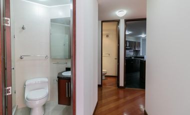 apartamento en arriendo en santa barbara occidental-usaquén. Cod A1126029