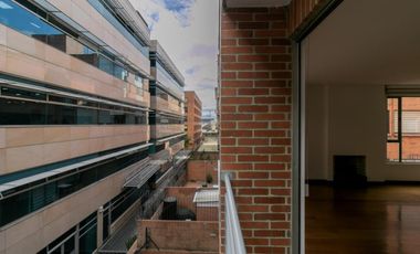 apartamento en arriendo en santa barbara occidental-usaquén. Cod A1126029