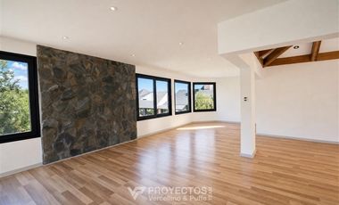 Casa en venta de 5 dorm. en Lo Barnechea