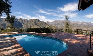 Casa en venta de 5 dorm. en Lo Barnechea