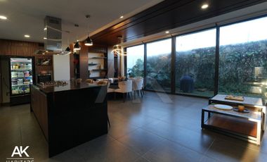 MAGNÍFICA CASA INTELIGENTE CON ROOF GARDEN