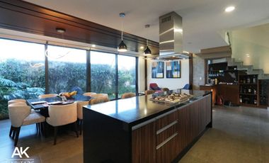 MAGNÍFICA CASA INTELIGENTE CON ROOF GARDEN