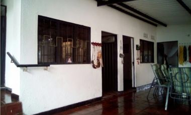 Maat vende Finca en Villeta 1.972m2 $320 Millones