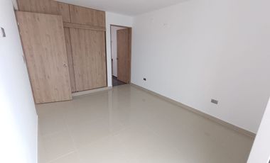 VENTA CASA PRADOS DEL ESTE CONJUNTO